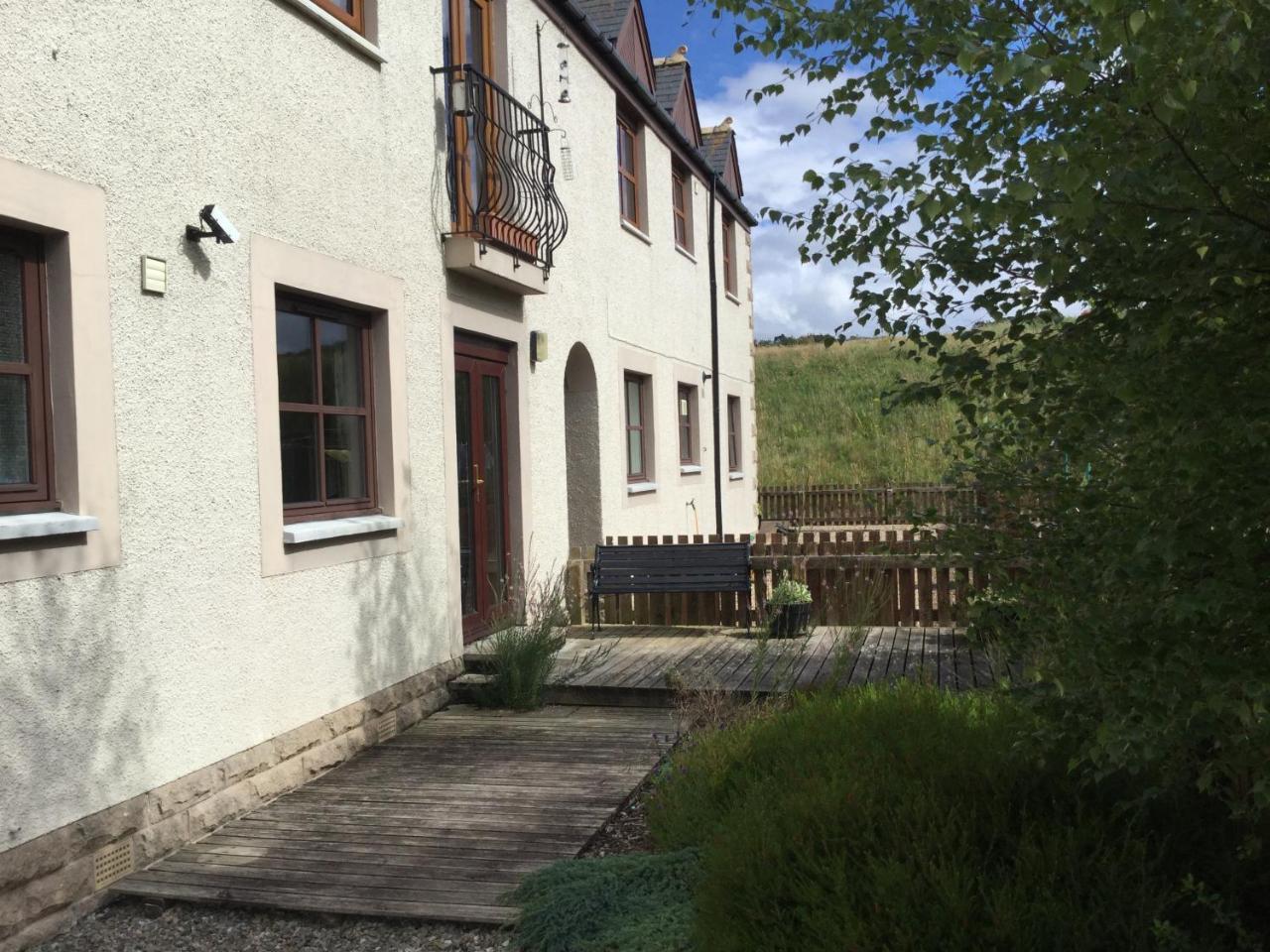 Two-Bedroom Apartment - Golf View Free Parking Inverness Exteriör bild