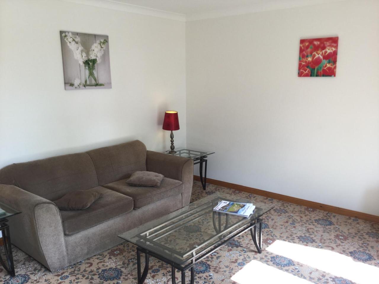 Two-Bedroom Apartment - Golf View Free Parking Inverness Exteriör bild