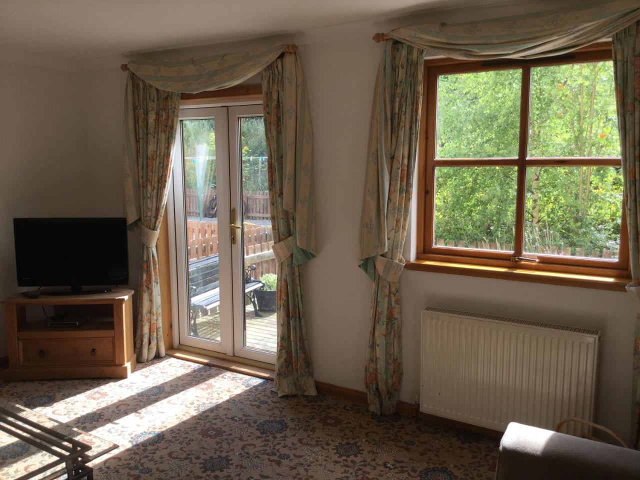 Two-Bedroom Apartment - Golf View Free Parking Inverness Exteriör bild
